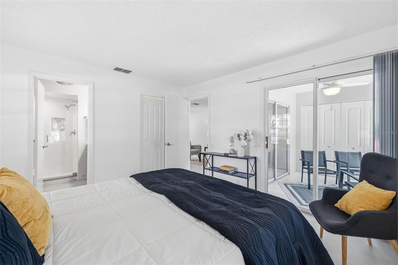 5265 Bay Dr #114, Clearwater, FL 33764