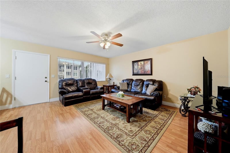 1235 Highland Ave #3-203, Clearwater, FL 33756
