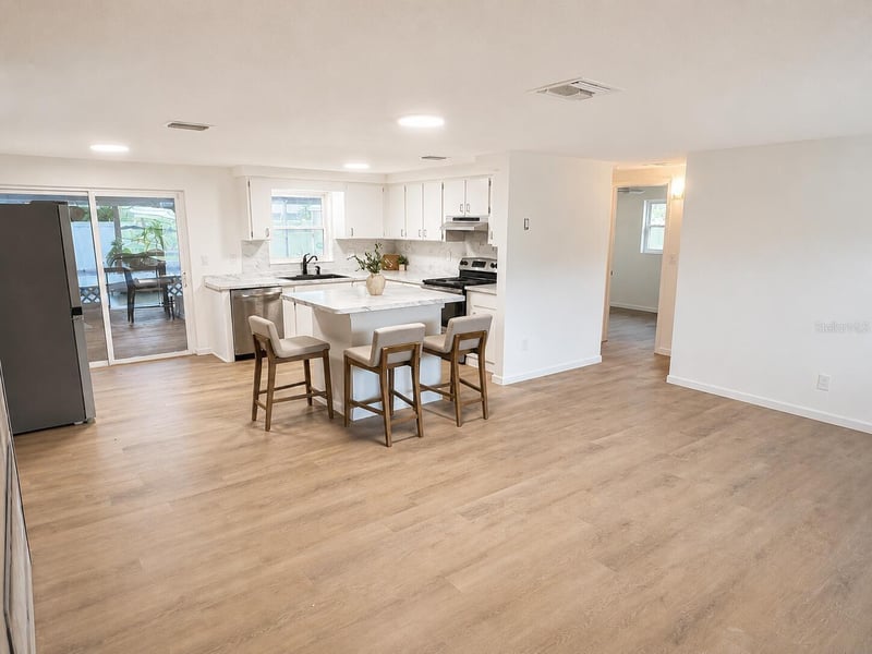 6242 68th Ave, Pinellas Park, FL 33781