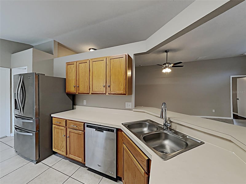 10328 Soaring Eagle Dr, Riverview, FL 33578