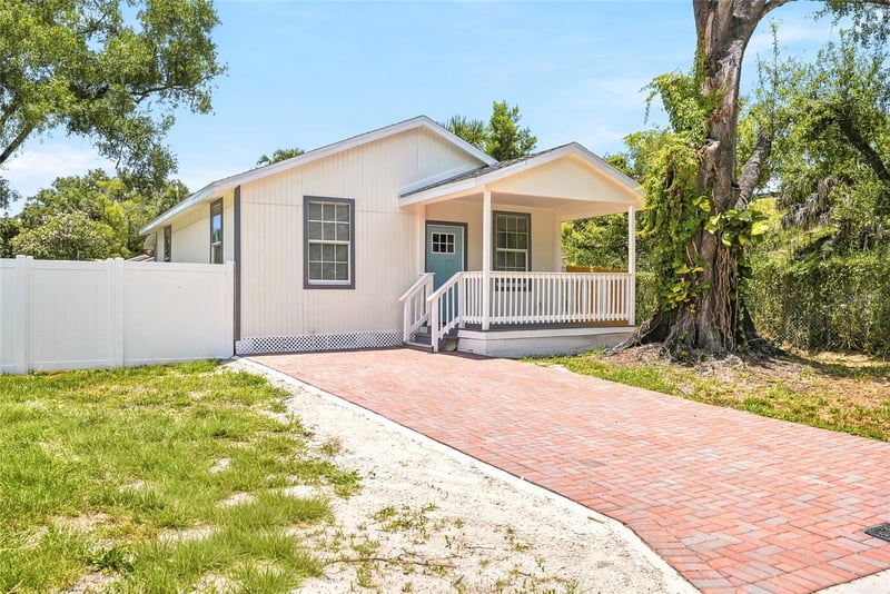 7608 Huntley Ave, Tampa, FL 33604