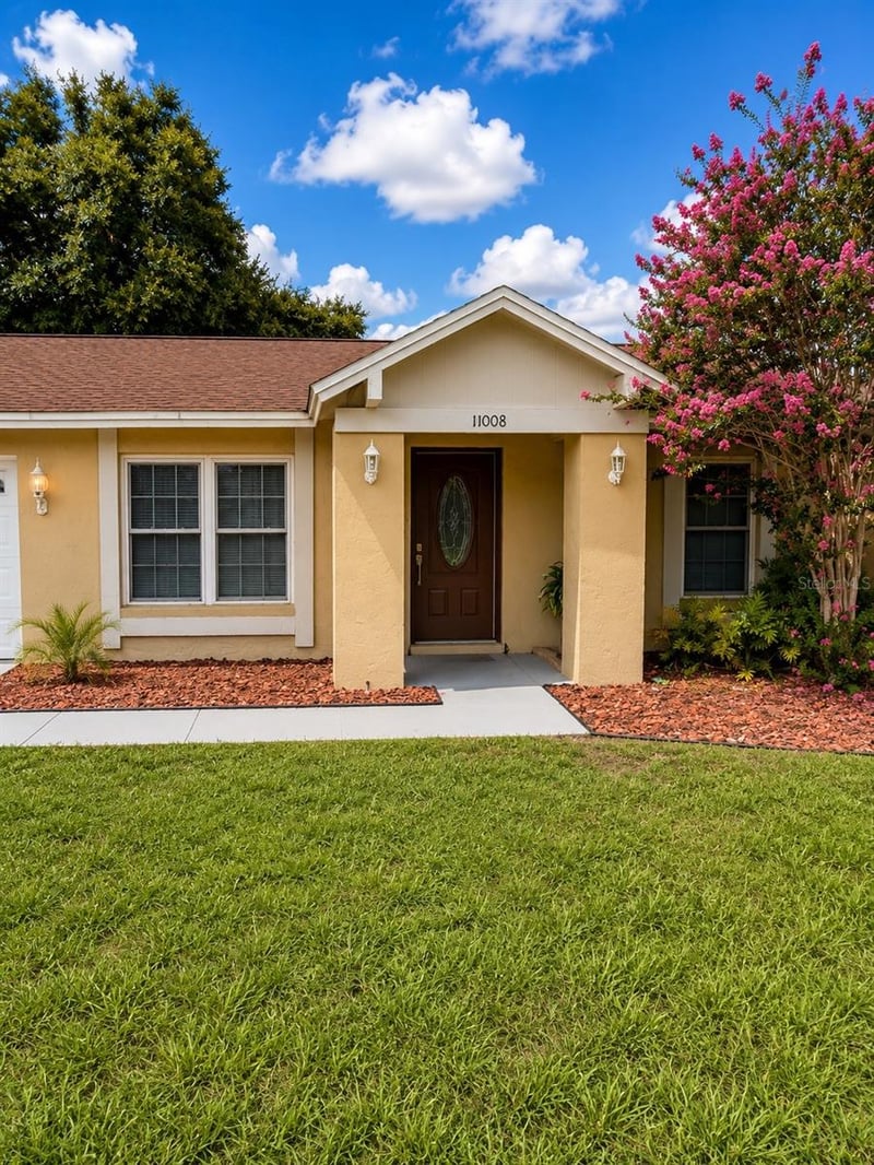 11008 Wingate Dr, Tampa, FL 33624