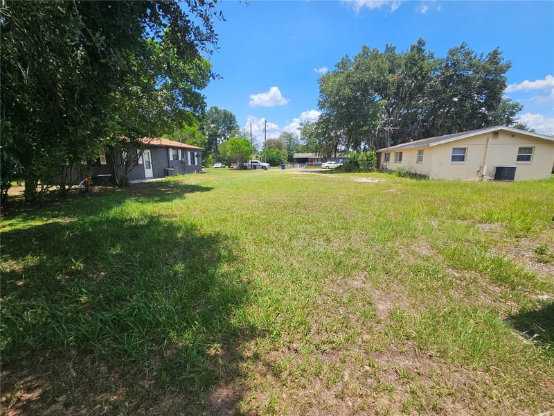 Delmar St, Dade City, FL 33525