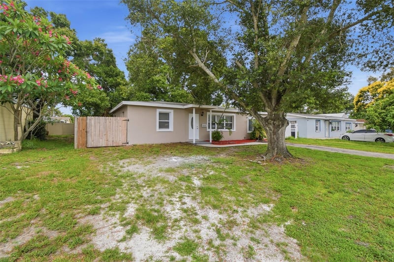 8331 55th St, Pinellas Park, FL 33781
