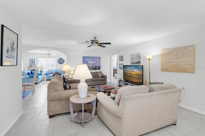 9052 Arundle Pl, New Port Richey, FL 34655