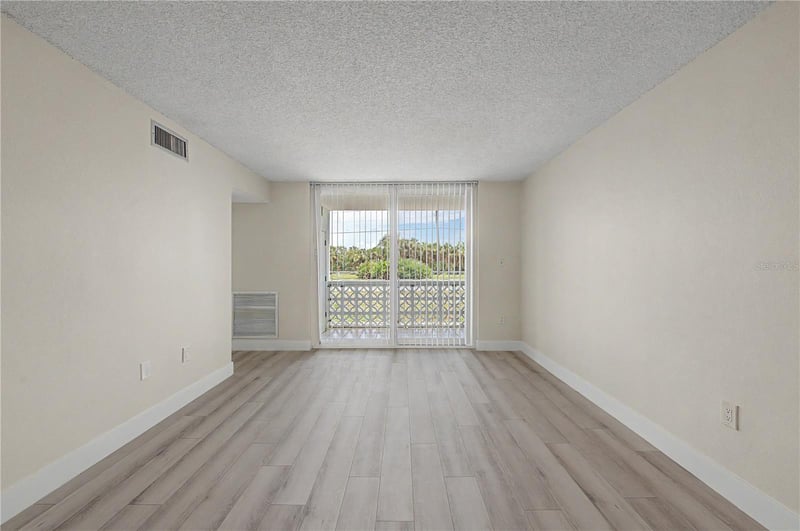 9 Forbes Pl #108, Dunedin, FL 34698
