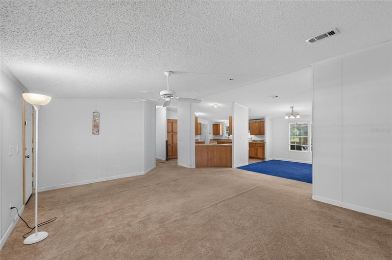 1205 Crystal Springs Rd, Zephyrhills, FL 33540