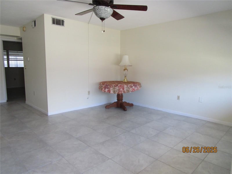 1950 58th Ave #10, St Petersburg, FL 33714