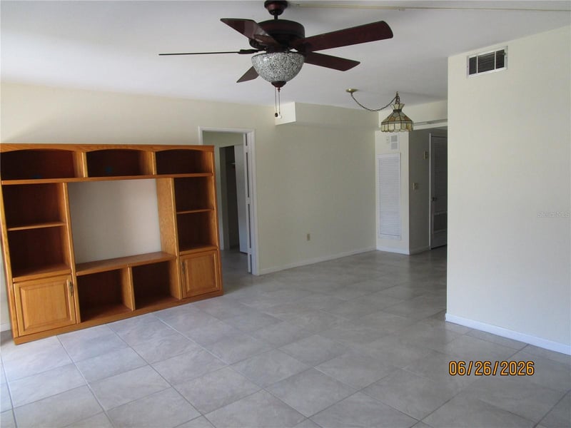 1950 58th Ave #10, St Petersburg, FL 33714