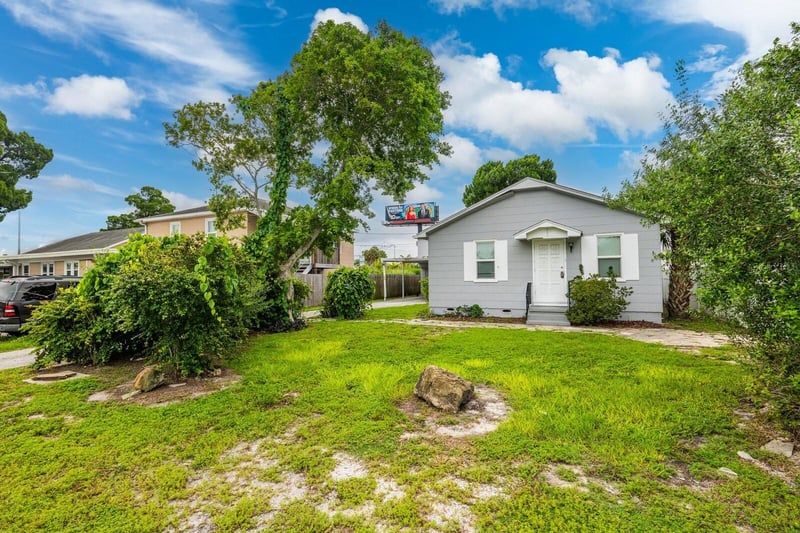 2412 51st Ave, St Petersburg, FL 33714