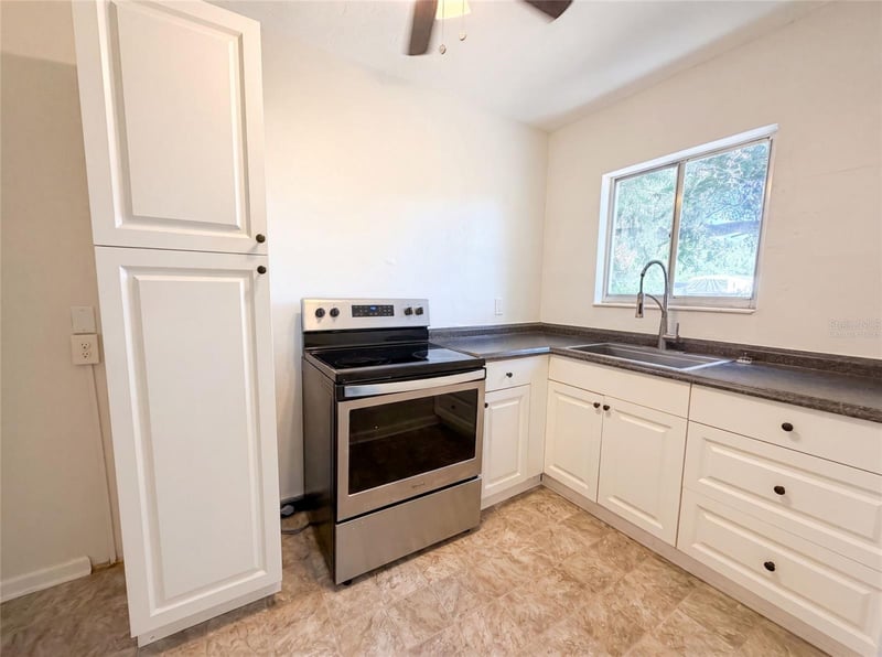 2235 45th Ave, St Petersburg, FL 33714