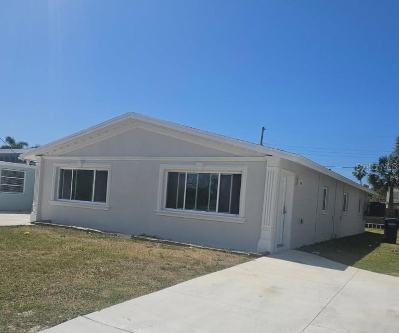14036 Marguerite Dr, Madeira Beach, FL 33708