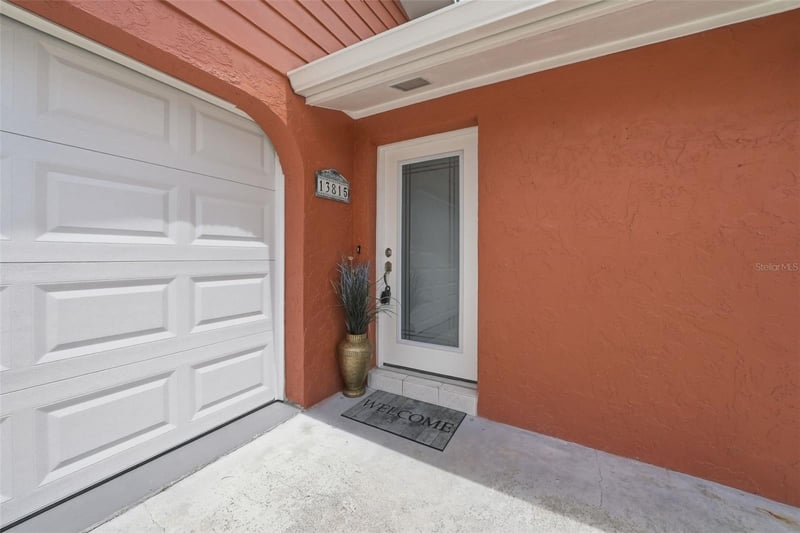 13815 Plumosa Ave, Hudson, FL 34667