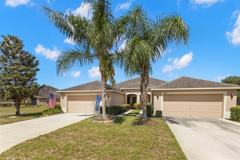13627 Crest Lake Dr, Hudson, FL 34669