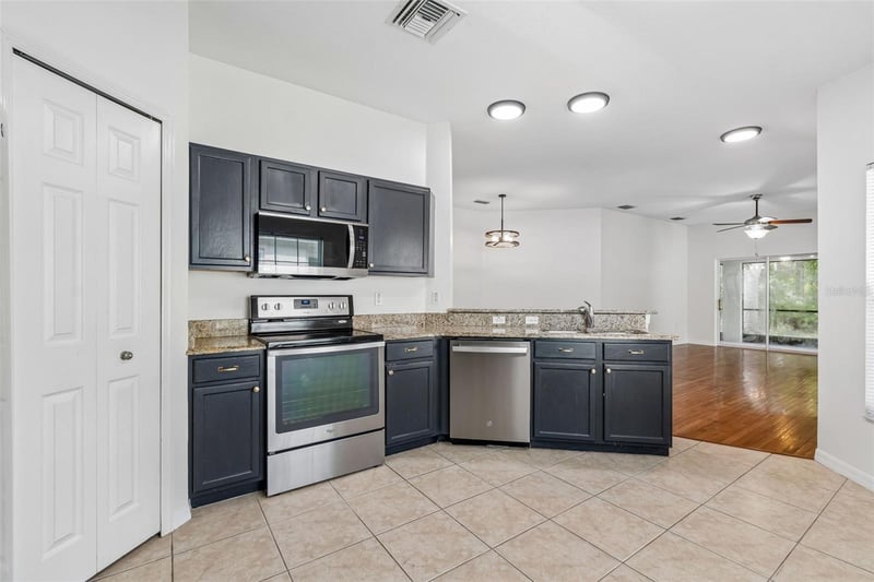 34534 Dellwood Way, Zephyrhills, FL 33541