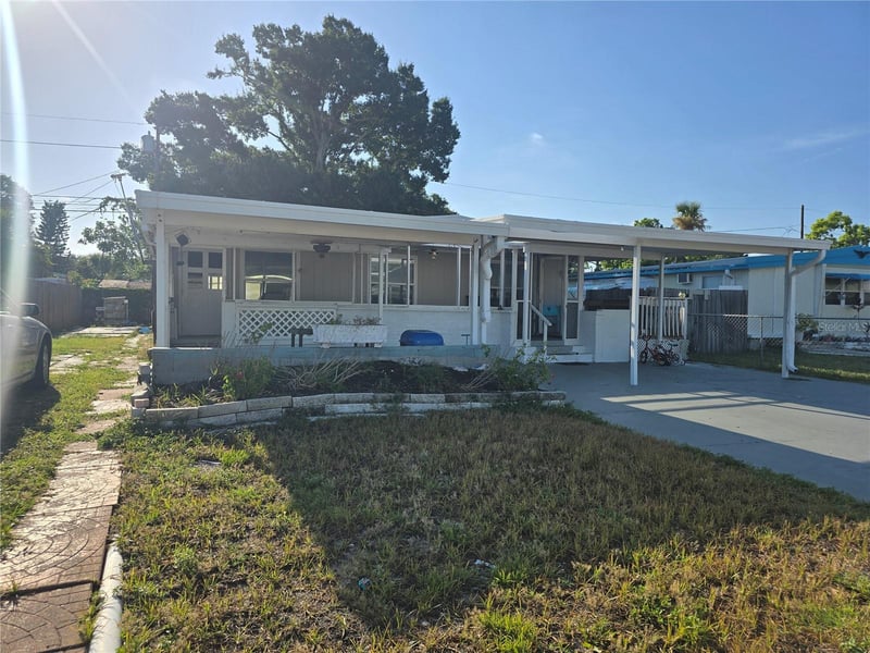 5271 77th St, St Petersburg, FL 33709