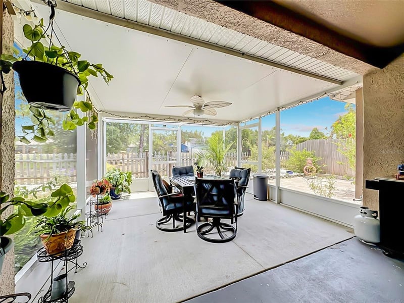 6630 Cambridge Park Dr, Apollo Beach, FL 33572