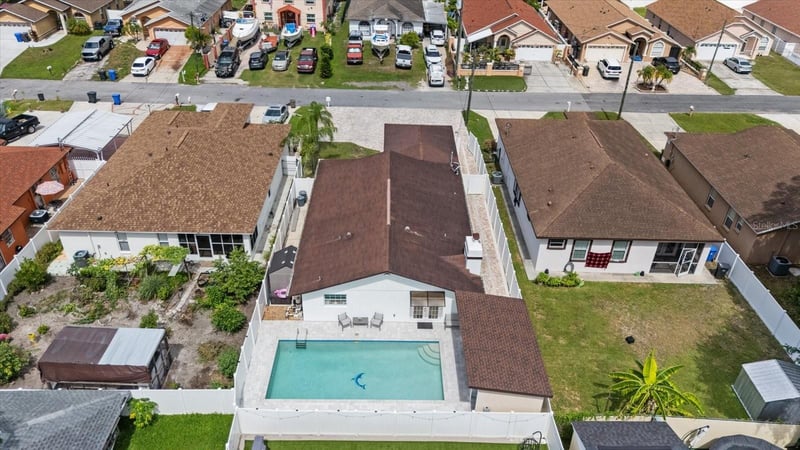 6909 Lois Ave, Tampa, FL 33614