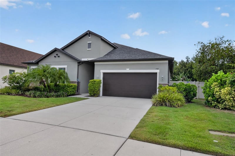 735 116th Ct, Bradenton, FL 34212