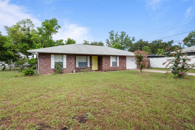 5435 Tangerine Dr, Zephyrhills, FL 33542