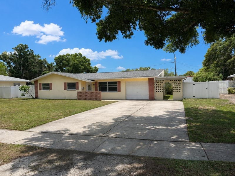 2571 Central Ave, Clearwater, FL 33764