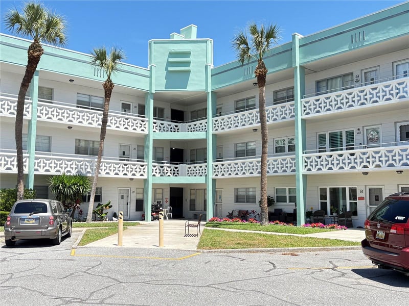 2456 Ecuadorian Way #42, Clearwater, FL 33763