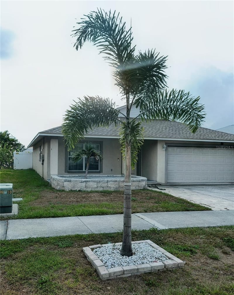 1213 Humble Haven St, Ruskin, FL 33570
