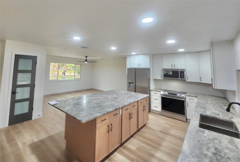 2235 Anastasia Way, St Petersburg, FL 33712