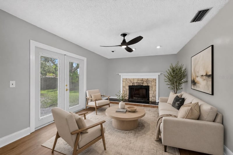 615 Pine Forest Dr, Brandon, FL 33511
