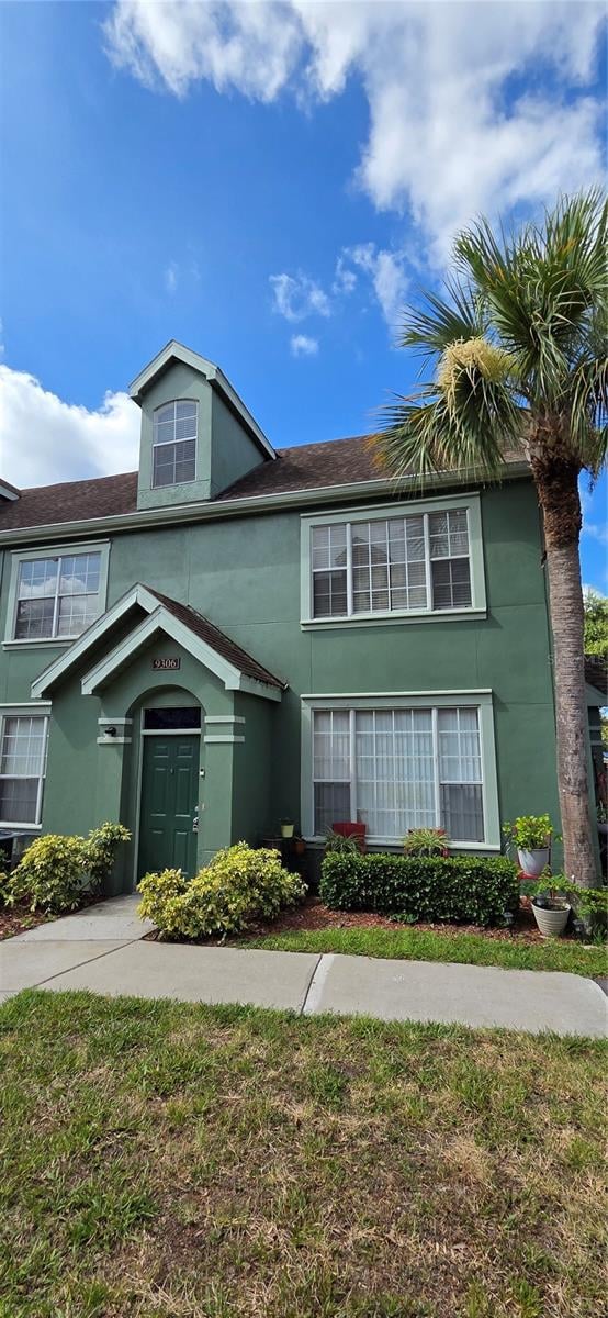 9306 Lake Chase Island Way, Tampa, FL 33626
