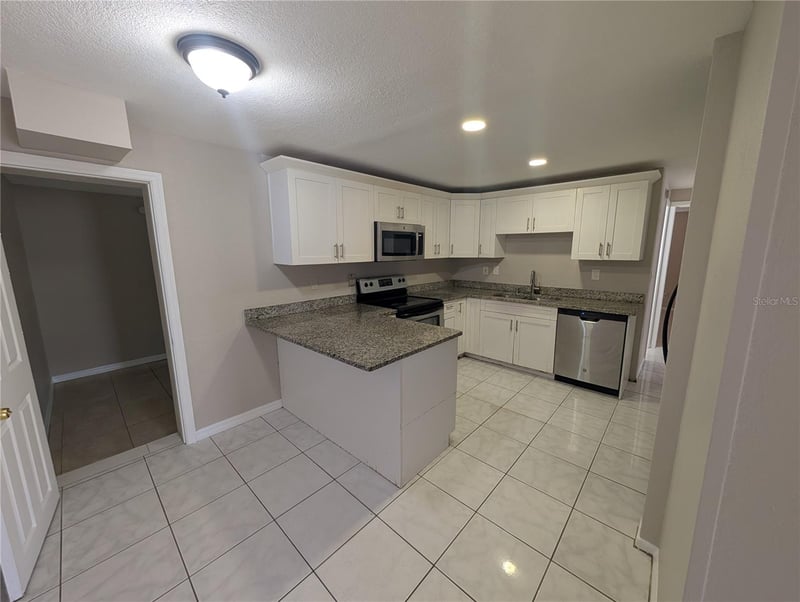 3337 Clydesdale Dr, Holiday, FL 34691
