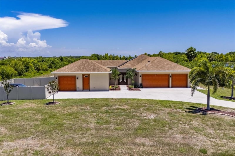 3016 Smilodon Trl, Ruskin, FL 33570