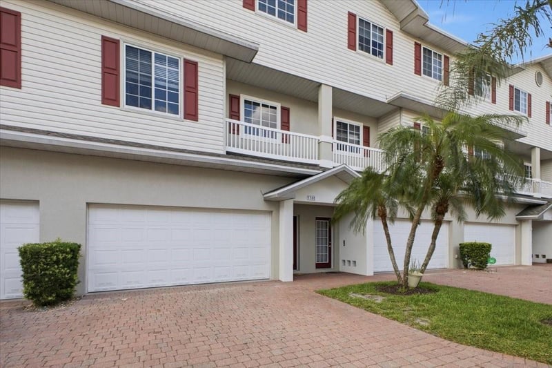 3305 10th Ln, Palmetto, FL 34221