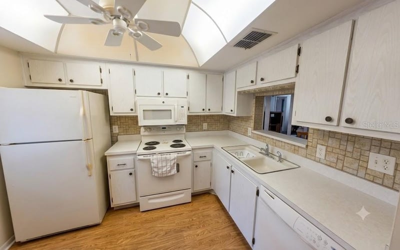 601 Hercules Ave #1205, Clearwater, FL 33765