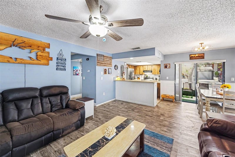 803 Fairwood Ln, Clearwater, FL 33759