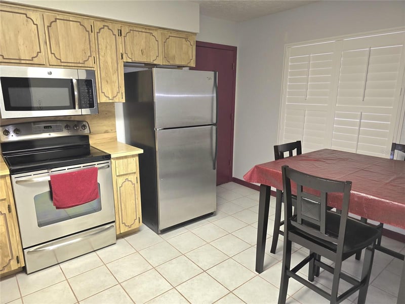 5044 Roanoke Dr, Holiday, FL 34690
