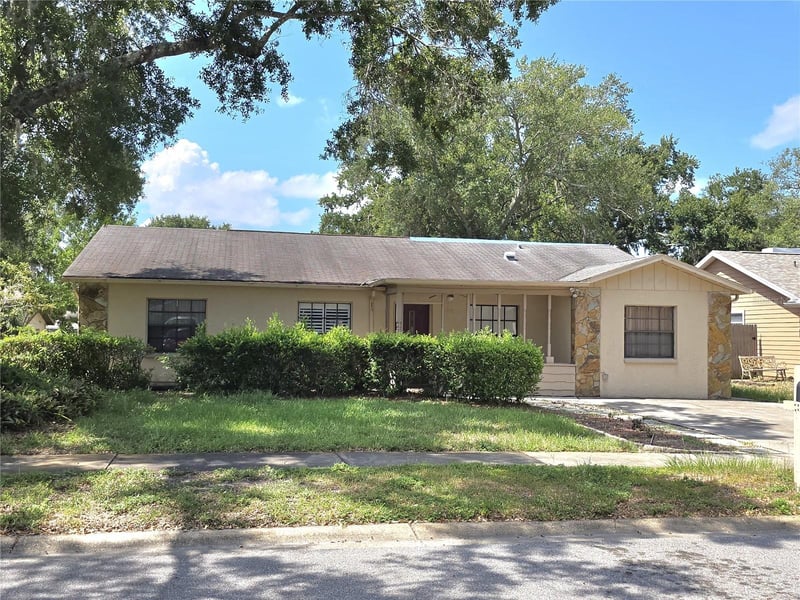 5044 Roanoke Dr, Holiday, FL 34690