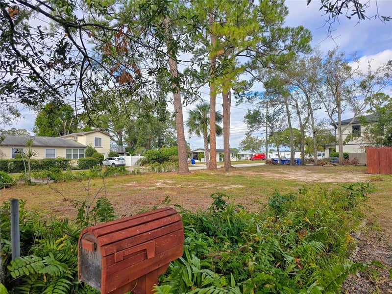 237 50th Ave, St Petersburg, FL 33703