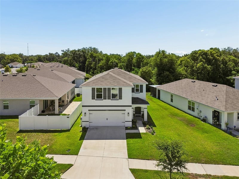 13756 Whiskey Daisy Dr, Dade City, FL 33525
