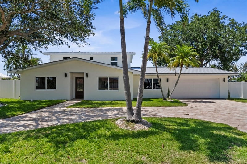 10016 Kingfisher Rd, Bradenton, FL 34209