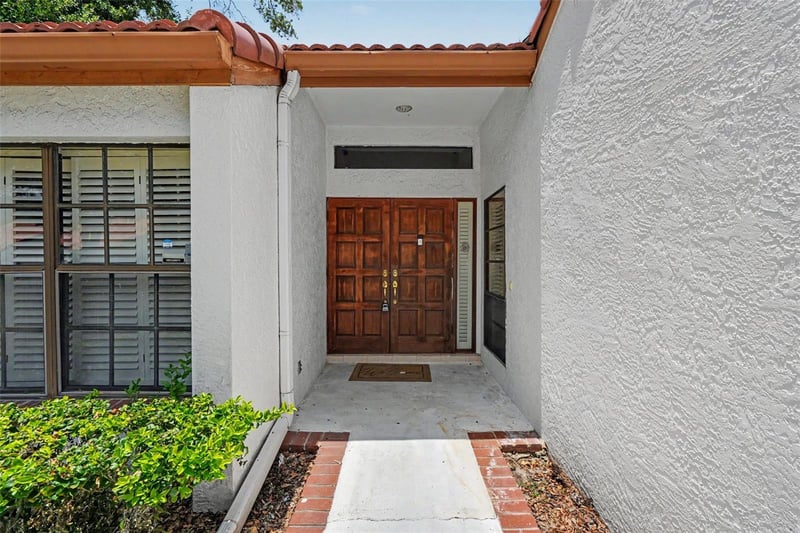11502 Robles Del Rio Pl, Temple Terrace, FL 33617