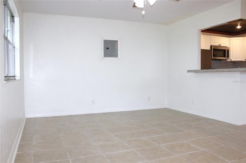 101 Cambridge Trl #194, Sun City Center, FL 33573