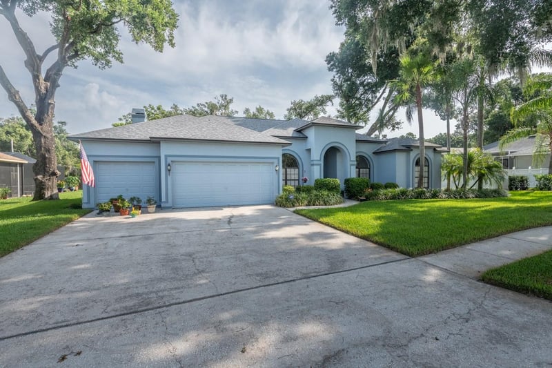 4704 Stone Hollow Ct, Valrico, FL 33596