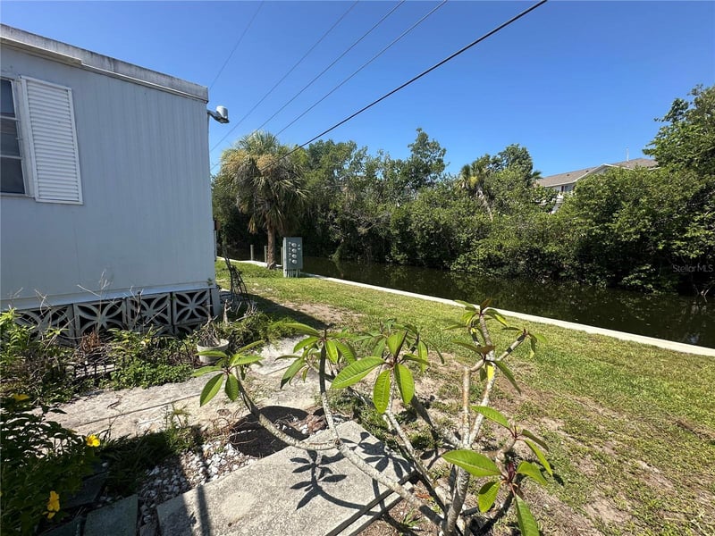 179 Bimini Dr, Palmetto, FL 34221