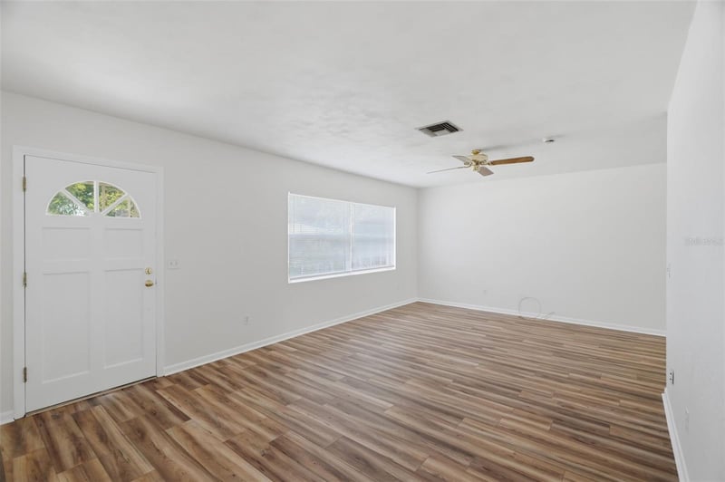 1981 Temple Ter, Clearwater, FL 33764