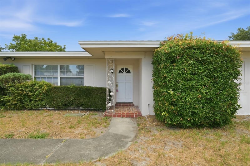 1981 Temple Ter, Clearwater, FL 33764