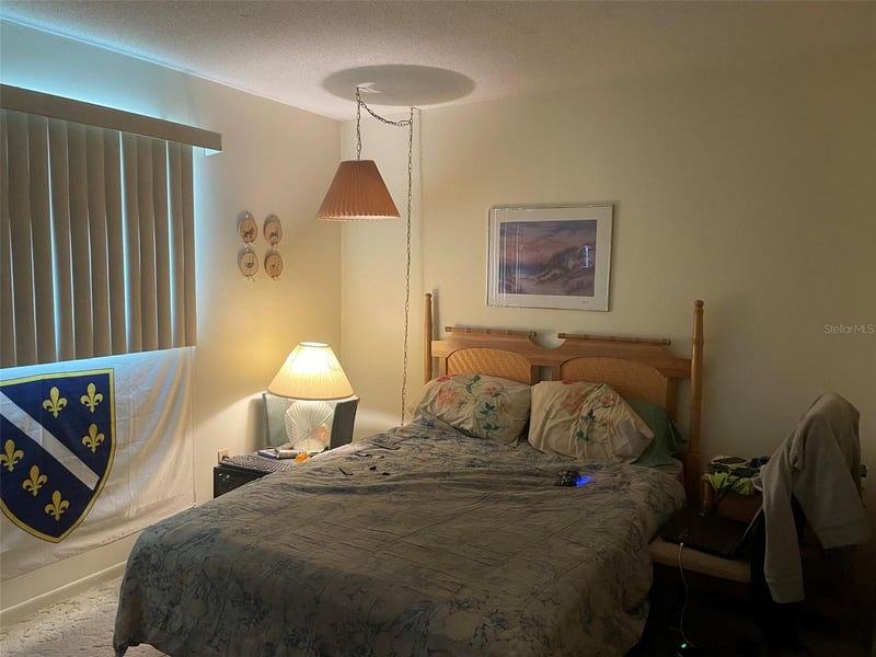 5287 81st St #12, St Petersburg, FL 33709