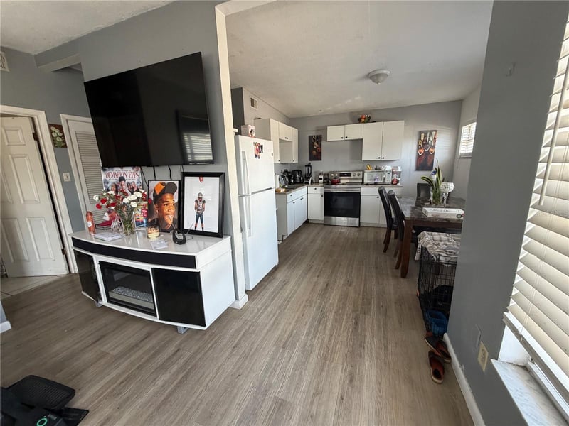 2318 Powhatan Ave, Tampa, FL 33603