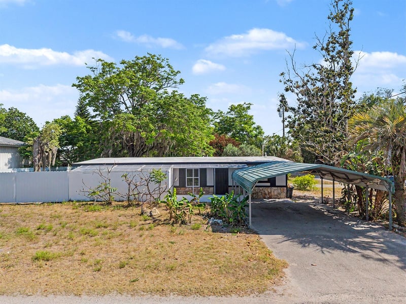 7708 Maryland Ave, Hudson, FL 34667
