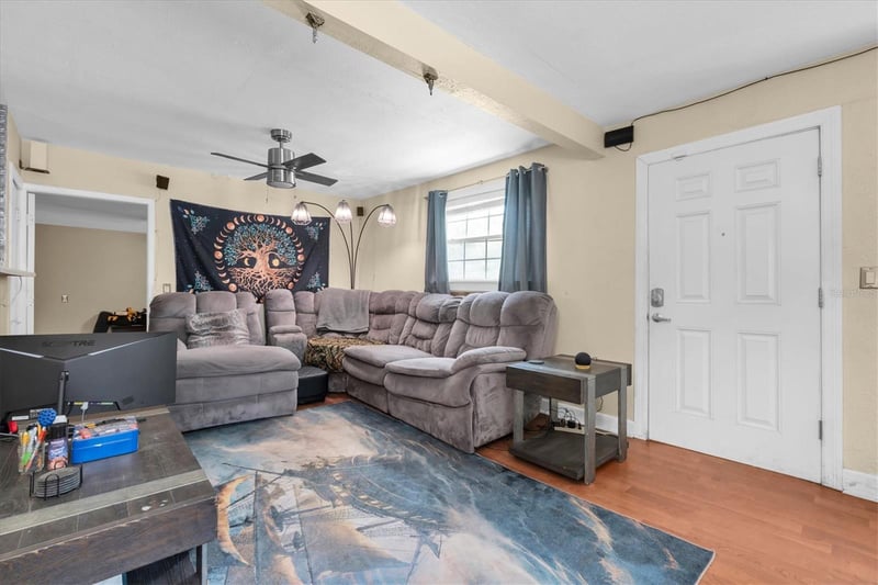 3443 21st St, St Petersburg, FL 33713